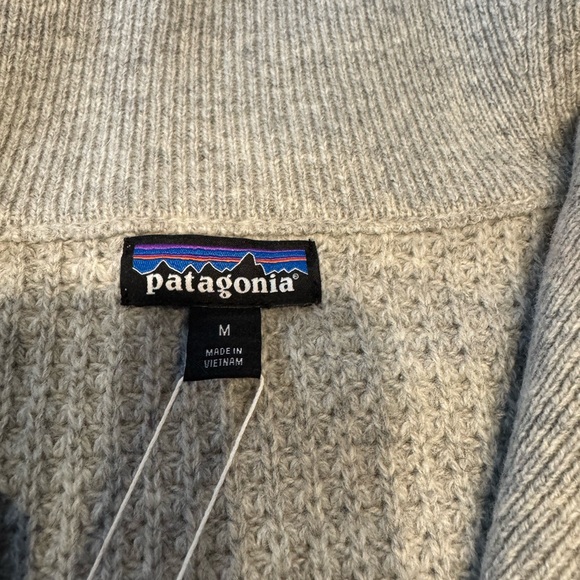 Patagonian’s wool 1/4 zip sweater - Picture 5 of 7